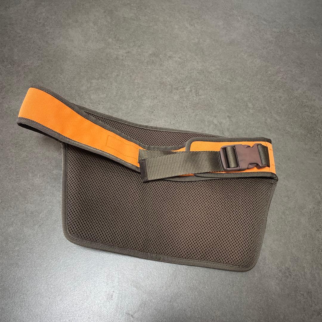 D*a様 【レア】 MIUMIU ウエストバッグ 白タグ