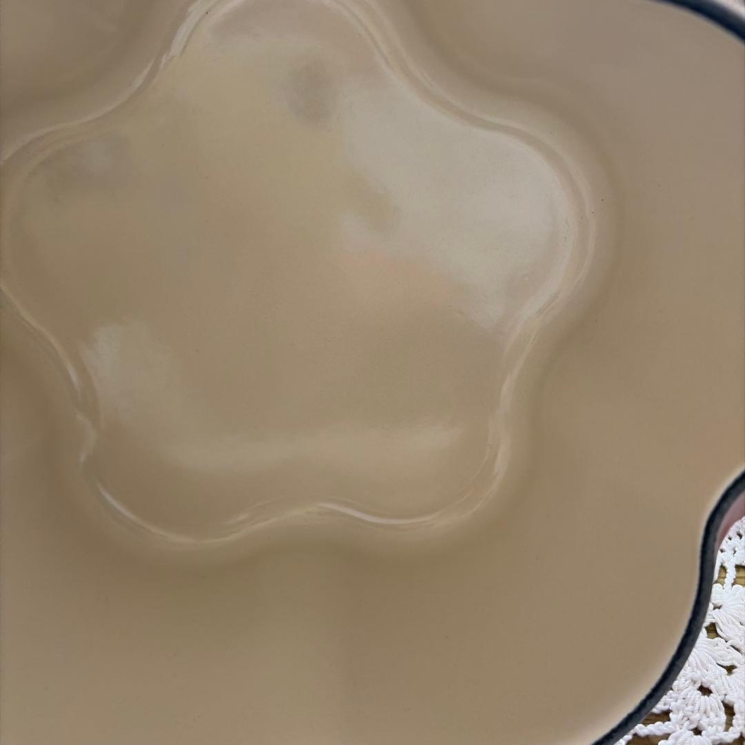 ルクルーゼフルール花形 鍋 ピンク