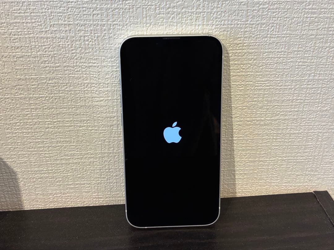 iPhone13 128GB 本体 ホワイト