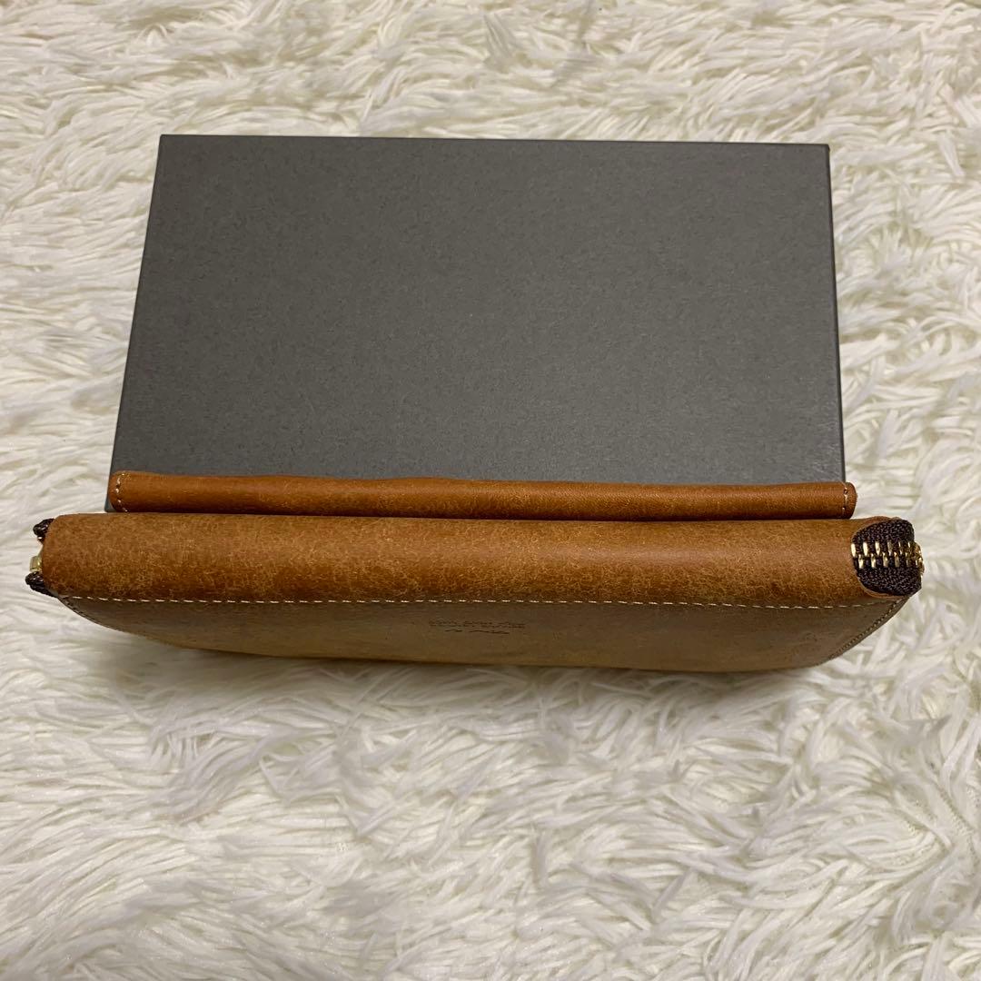 ターリュー　ロングウォレット　ラウンドファスナー　キャメル　レア