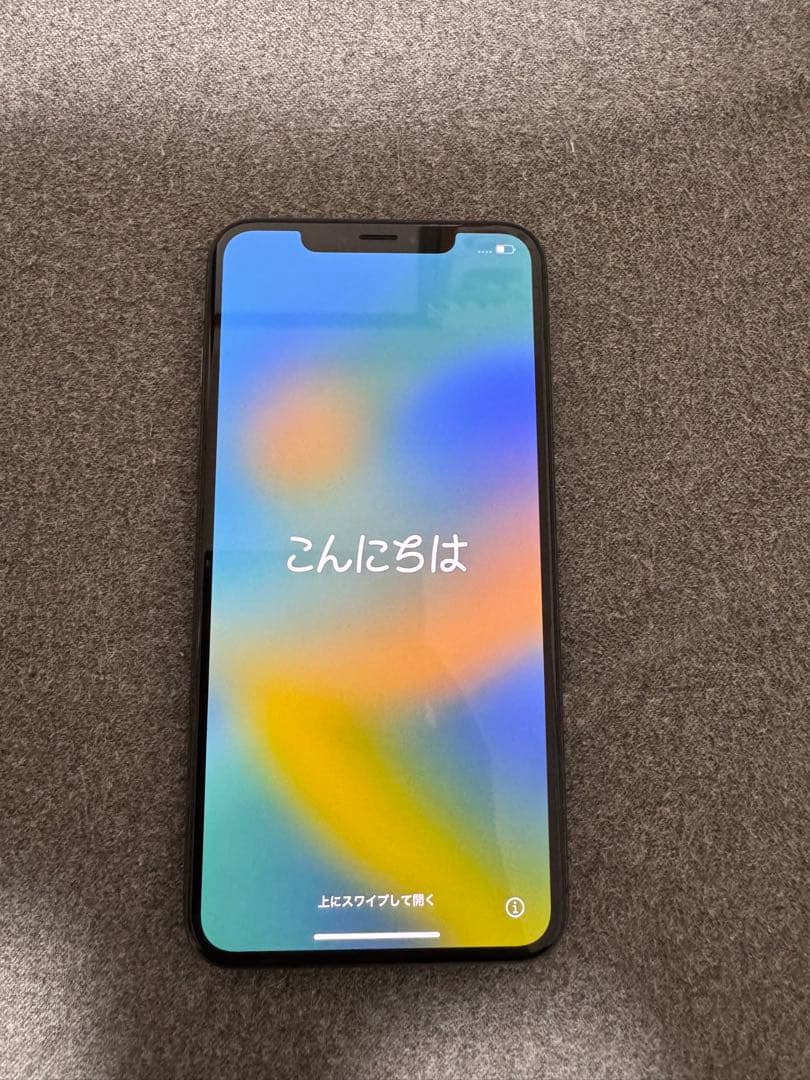 【美品】 Apple iPhone Xs Maxスペースグレー