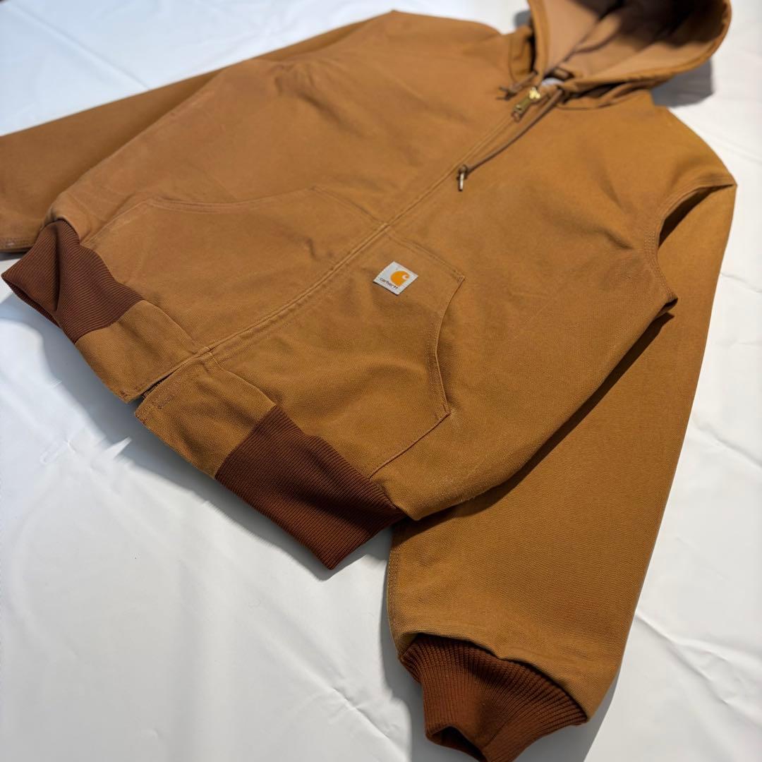 [S] Carhartt J131 BRN アクティブジャケット フード　付き￼