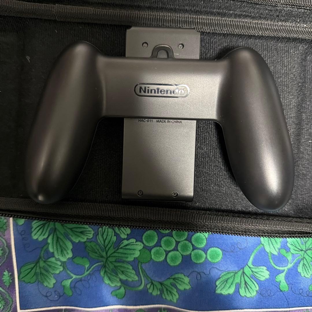 Switch Nintendo Switch 充電スタンド　ケース　美品