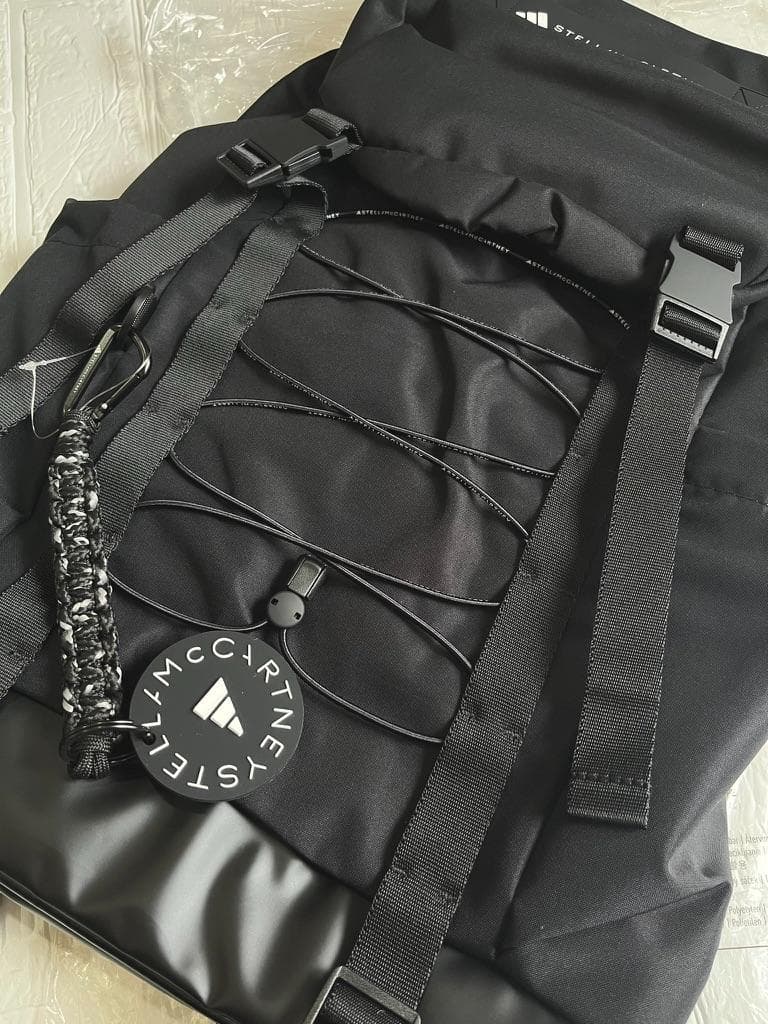 新品 人気 アディダスバイステラマッカートニー ★ バックパック ブラック