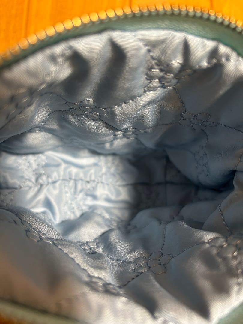 ハンドメイド　コヤンイサムチョン　ダーツ入りポーチ