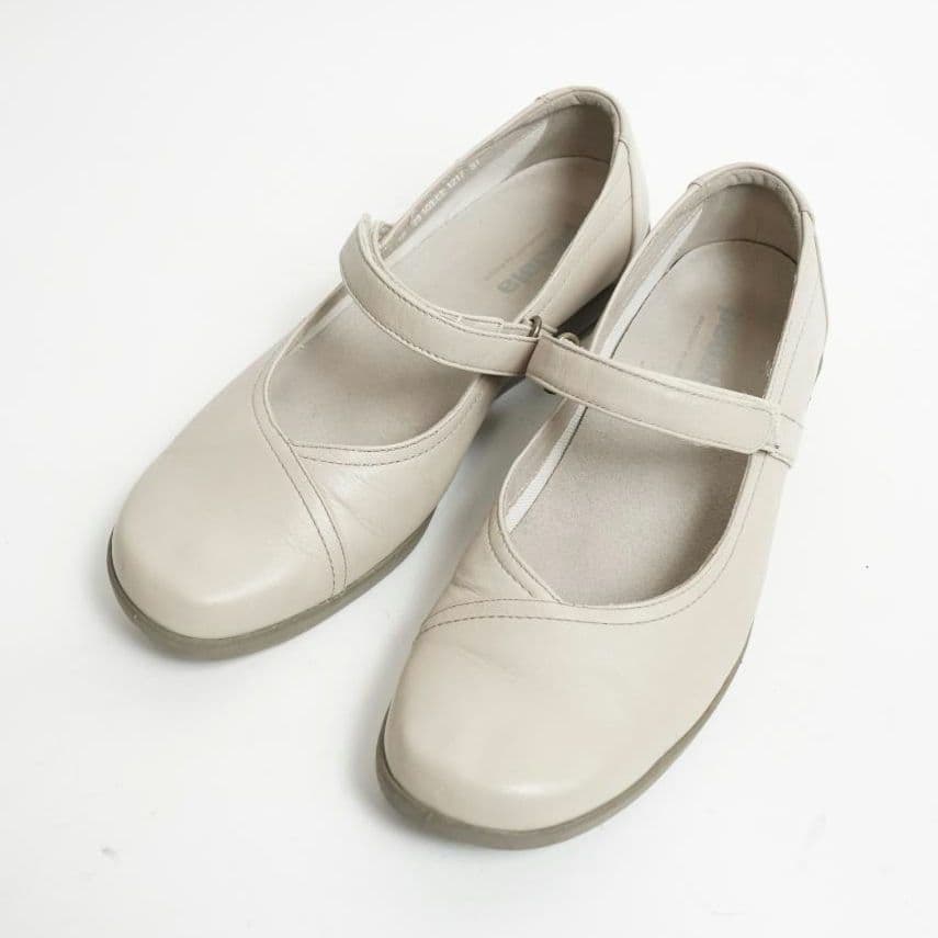 【美品】アシックス ペダラ パンプス ストラップ レザー 23.5cm