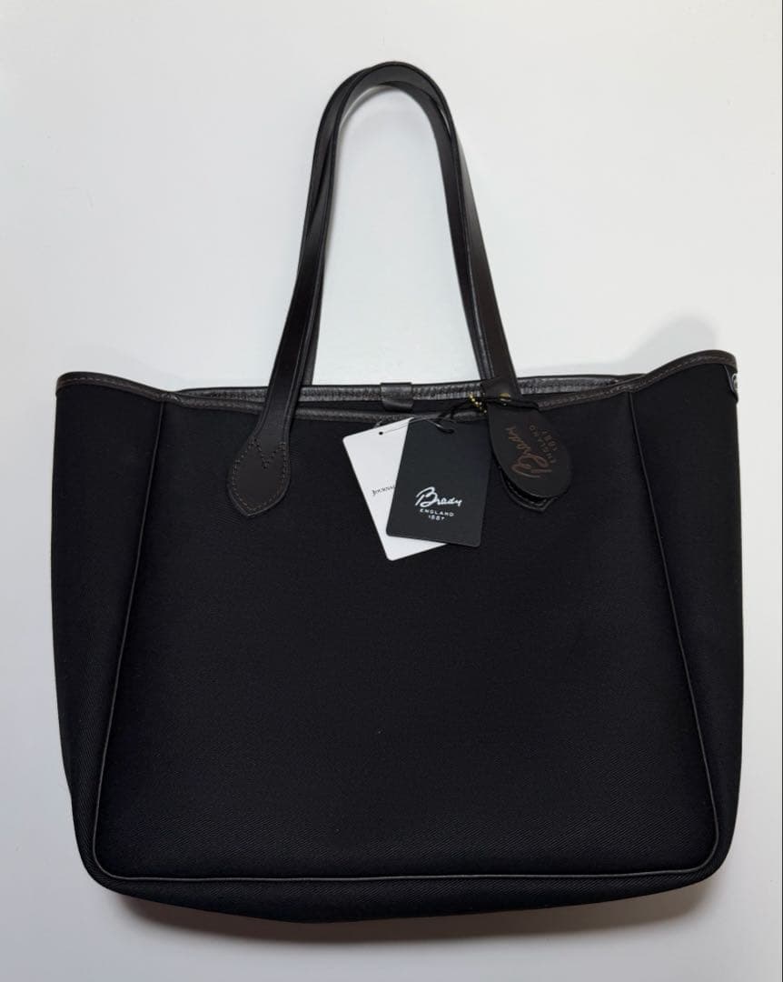 新品タグ付き　Brady トートバッグ　ブラック