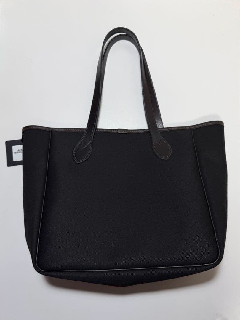 新品タグ付き　Brady トートバッグ　ブラック