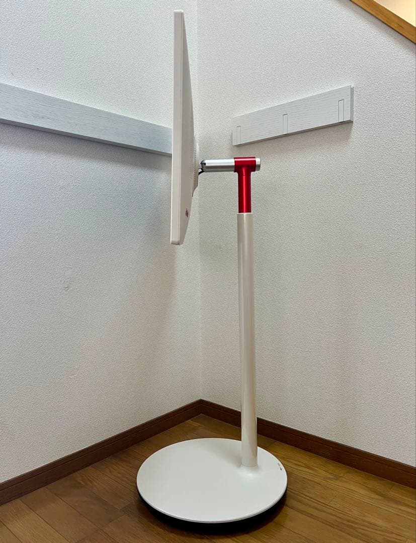 KTC Megpad 32型 4K タッチスクリーンモニター