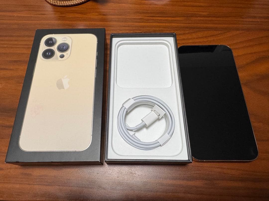 Apple iPhone 13 Pro 256G ゴールド(箱希望はコメント)