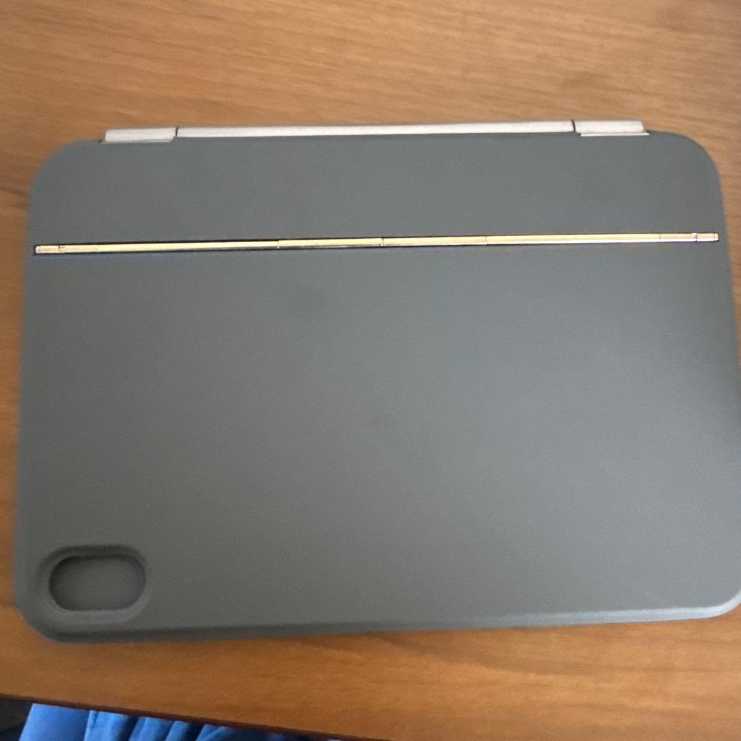 iPad mini第7世代用　Magic Keyboard