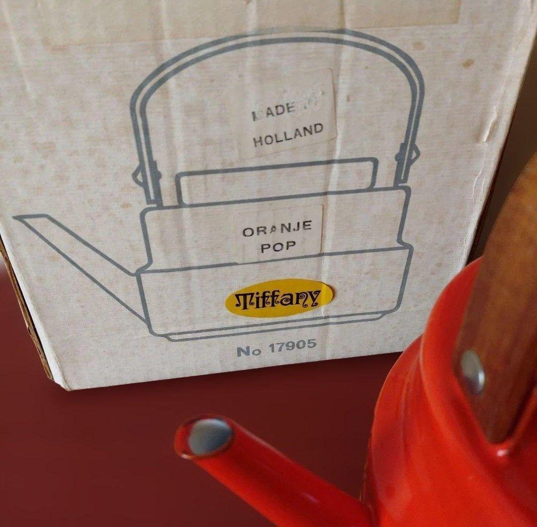 ツ*ラ様 Vintage☆琺瑯花柄ケトル☆Tiffany★箱付新品