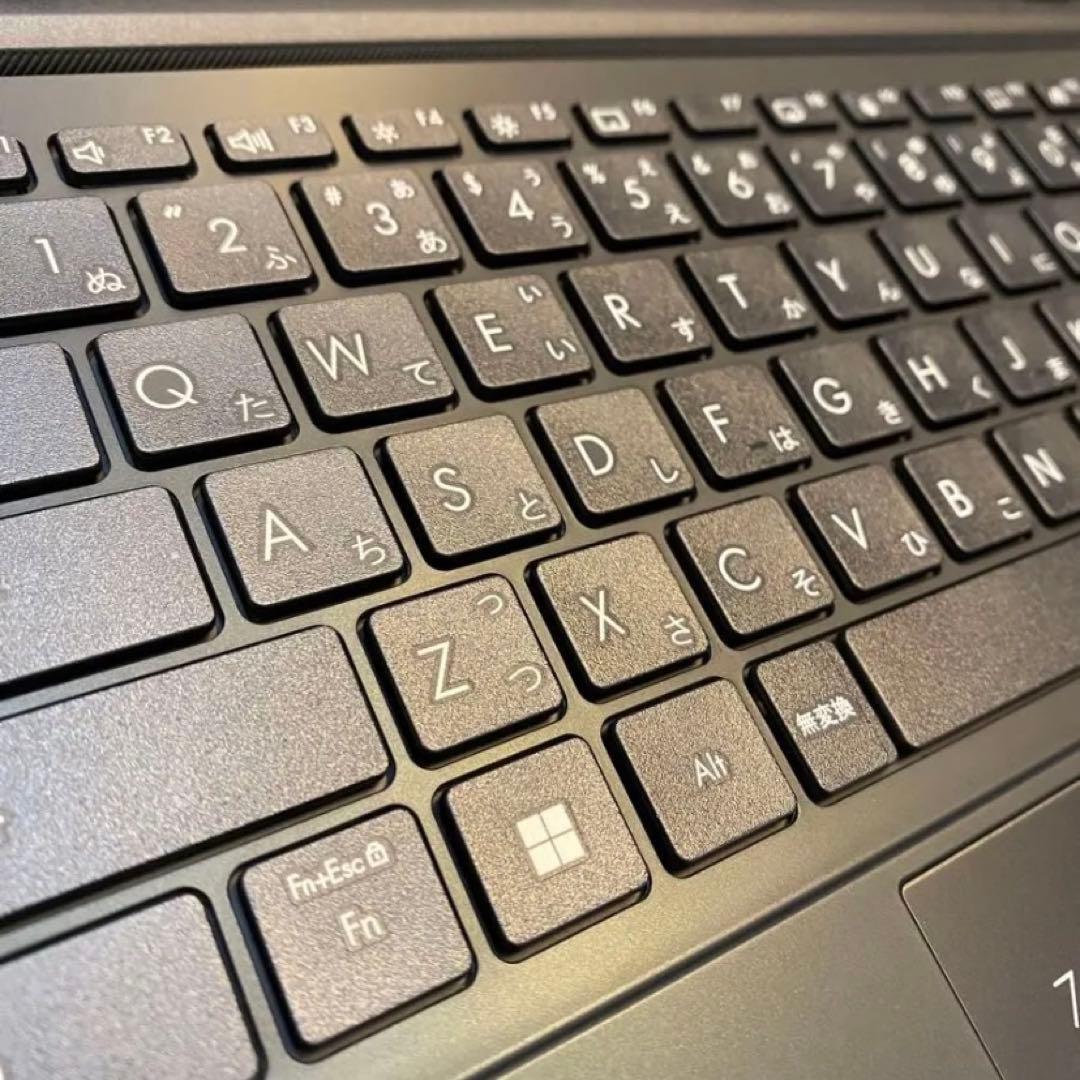 新品 ノートパソコン Windows11 大学生 初心者 Office SSD