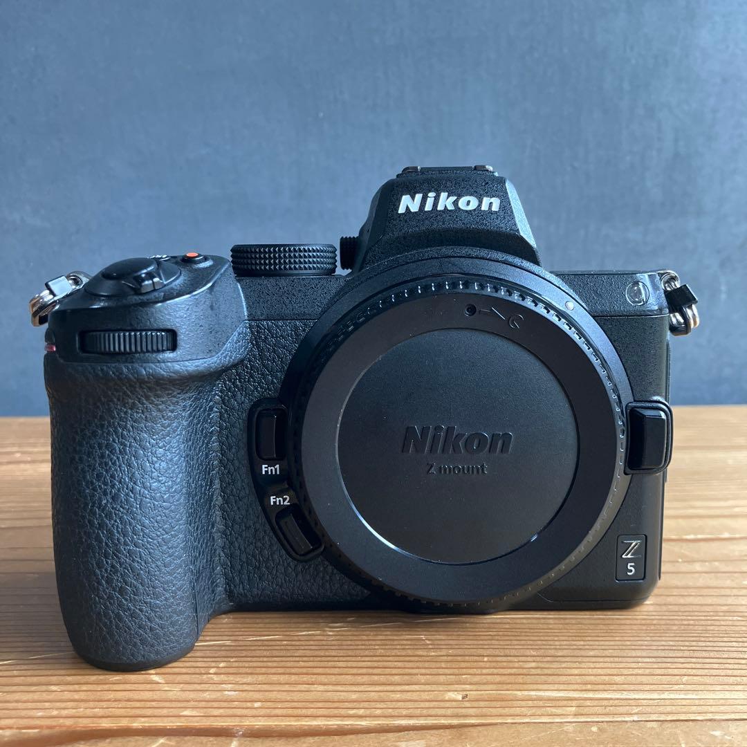 デジタルカメラ Nikon Z5