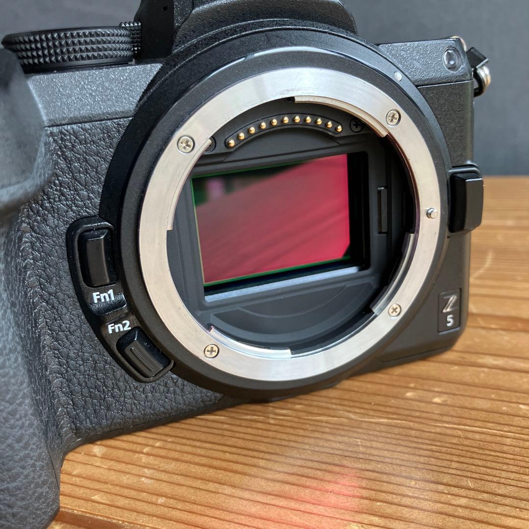 デジタルカメラ Nikon Z5