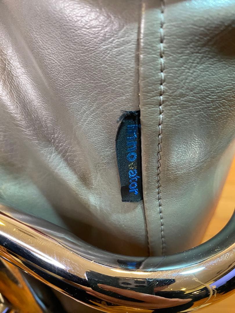 innovator イノベーター パルピット 一人用ソファ レザー仕様 グレー