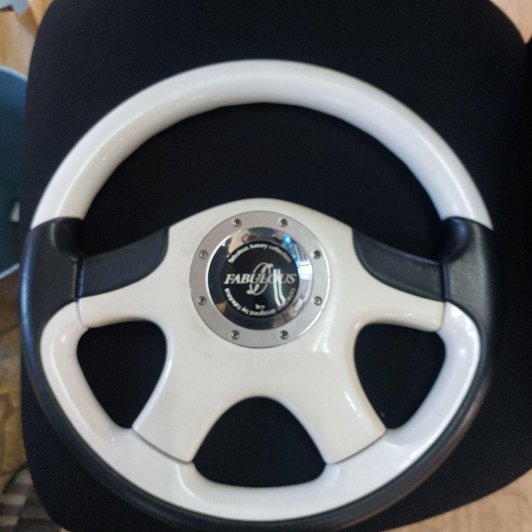 ファブレス34。ホワイト