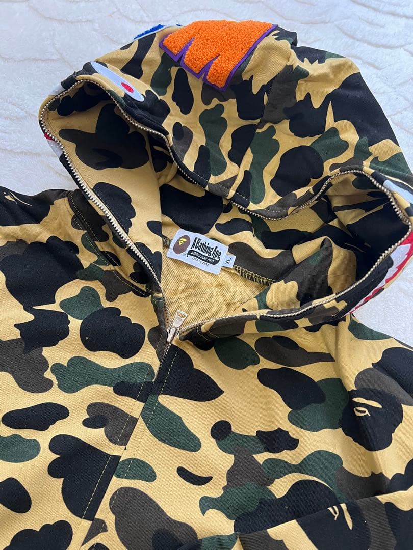 1*号様 A Bathing Ape カモフラージュ シャークフードパーカー