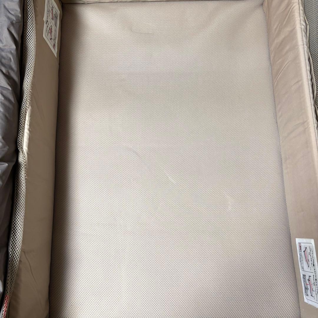 美品 アップリカ Aprica ココネル エアー ベビーベッド ココア BR