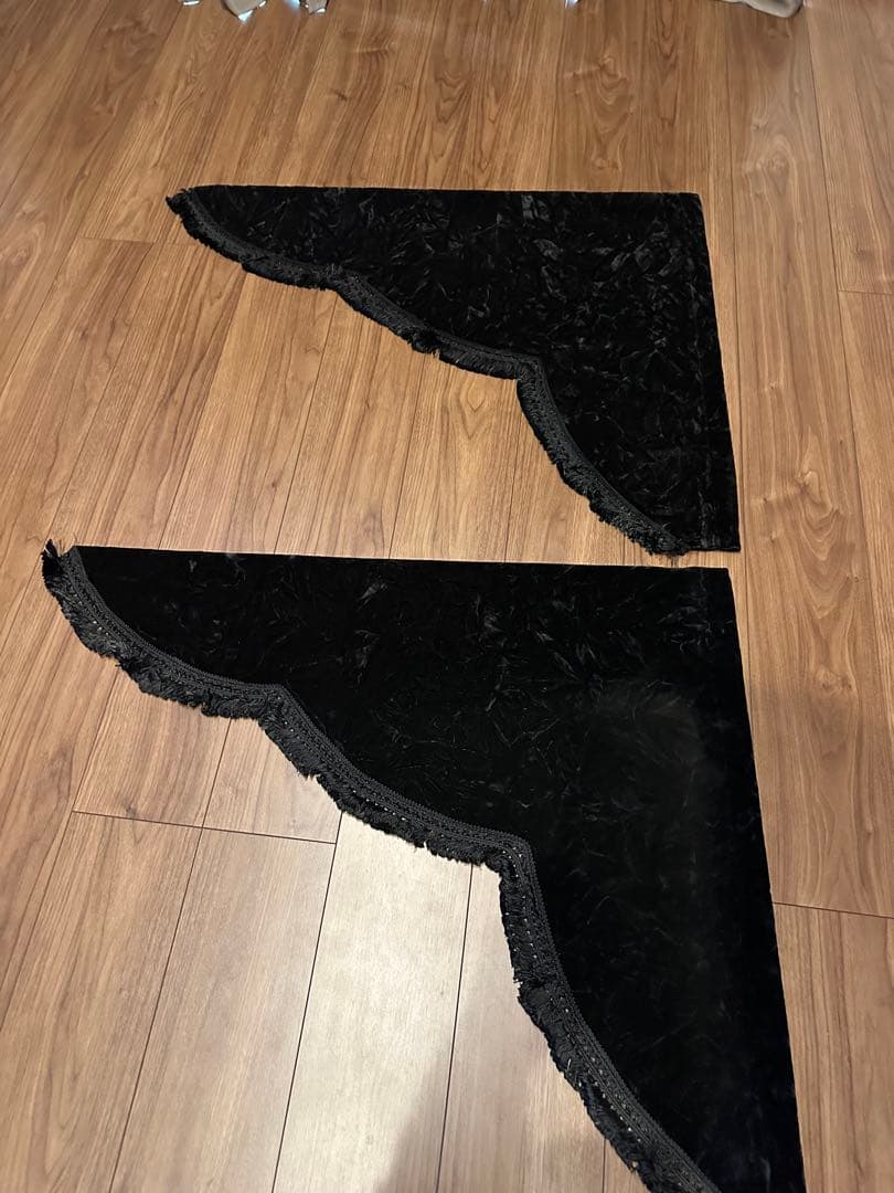 雅 チンチラ ブラック フロント サイド カーテン