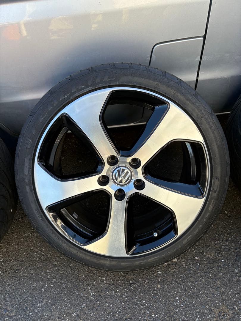 VW 5G ゴルフ 7 GTI 純正ホイール　タイヤ付き