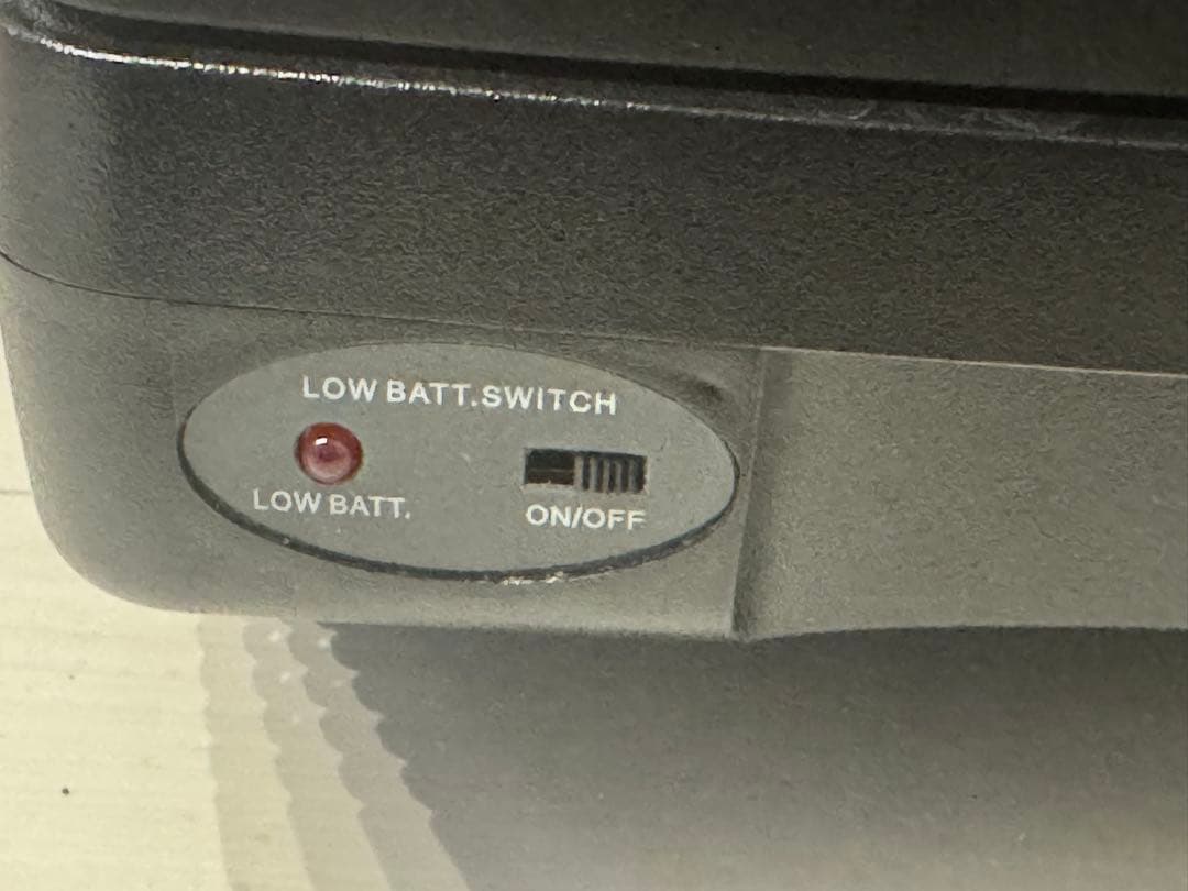 JAGUAR セントラルアームレストクーラー/ウォーマー　車載冷蔵庫