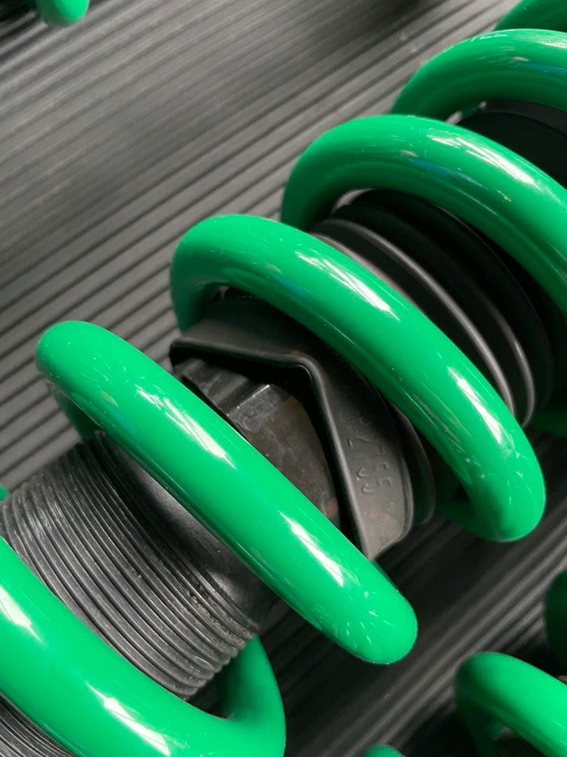 GRS200 AWS210 クラウン　TEIN 車高調