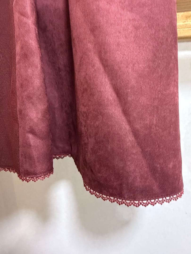 新品　くる実 ノエル・ド・メモワール ワンピース 5L しまむら　ワインレッド