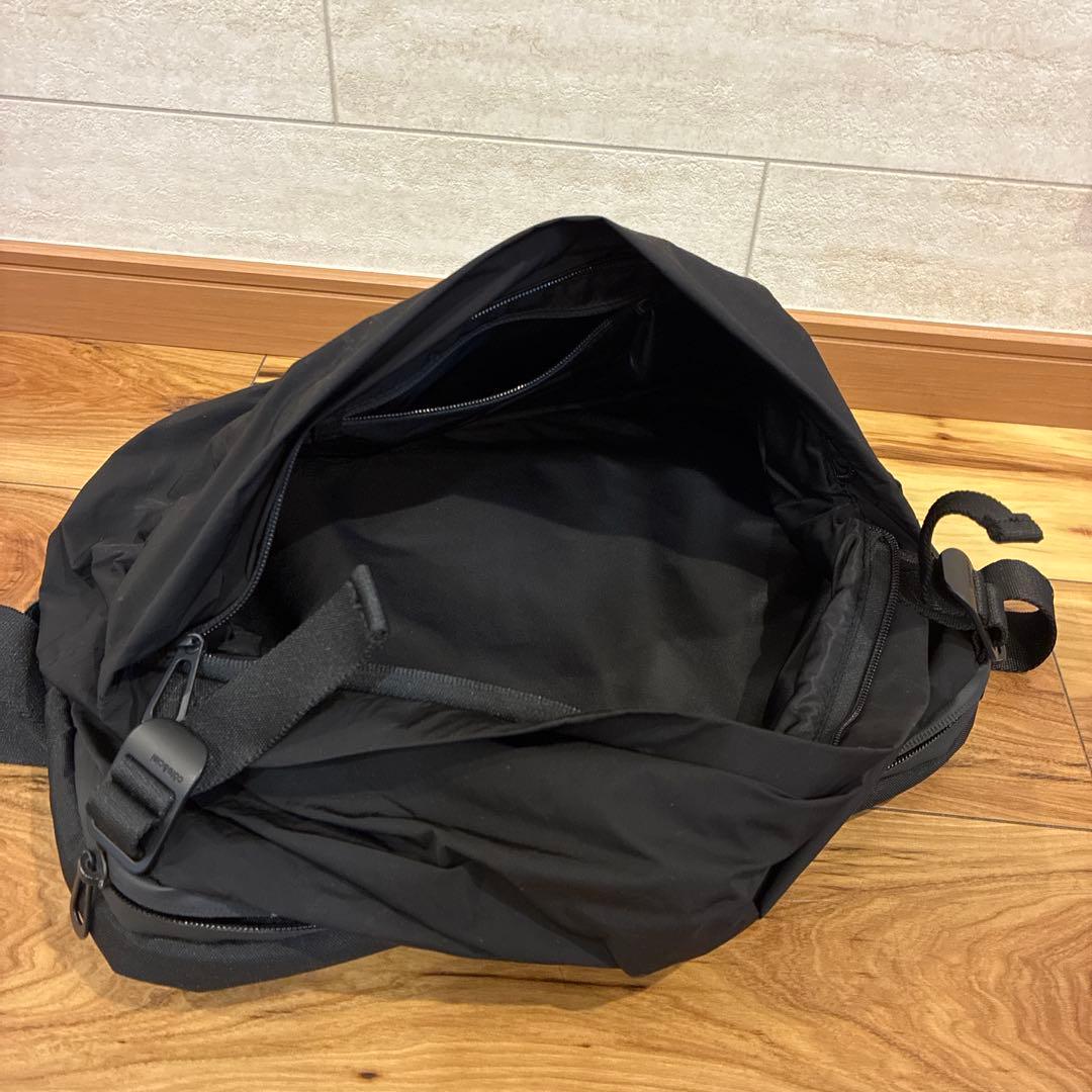 côte&ciel ブラック メッセンジャーバッグ