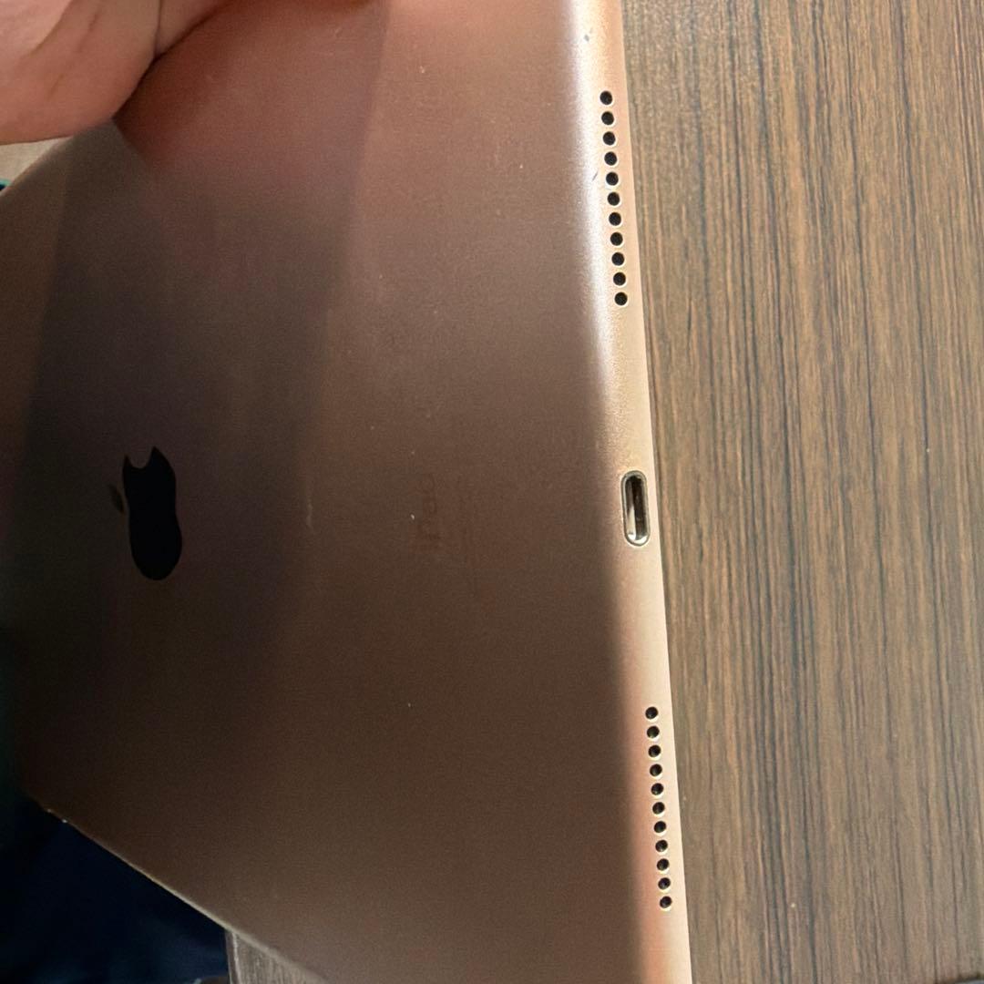 Apple iPad Air (3世代) 64GB ゴールド 本体のみ