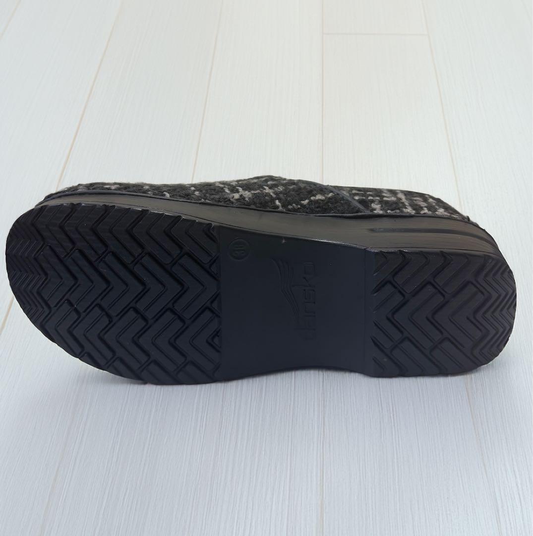 新品.未使用　ダンスコ・Fabric Pro・/サイズ:38