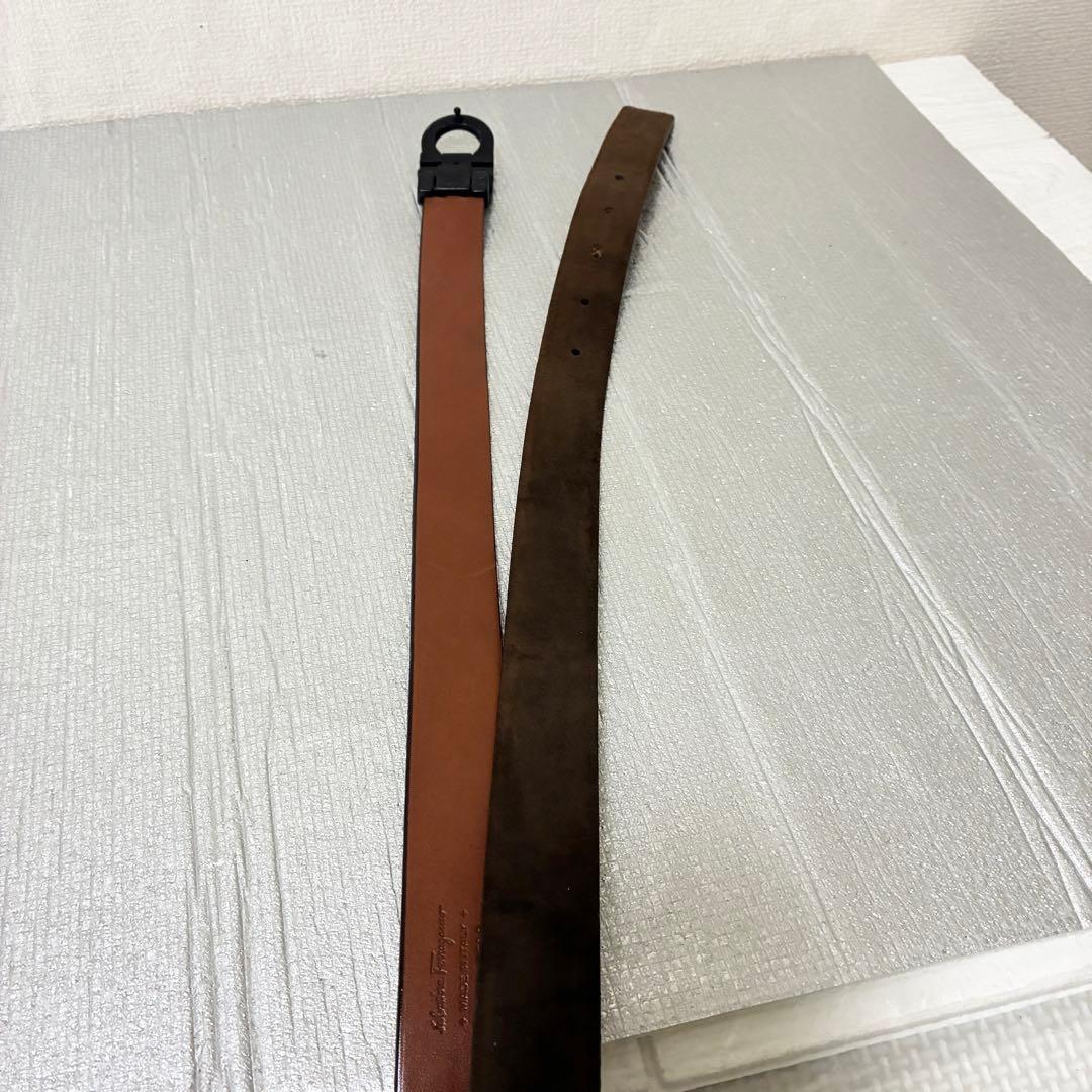 サルヴァトーレフェラガモ ベルト　ダブルガンチーニ　ダークブラウン系