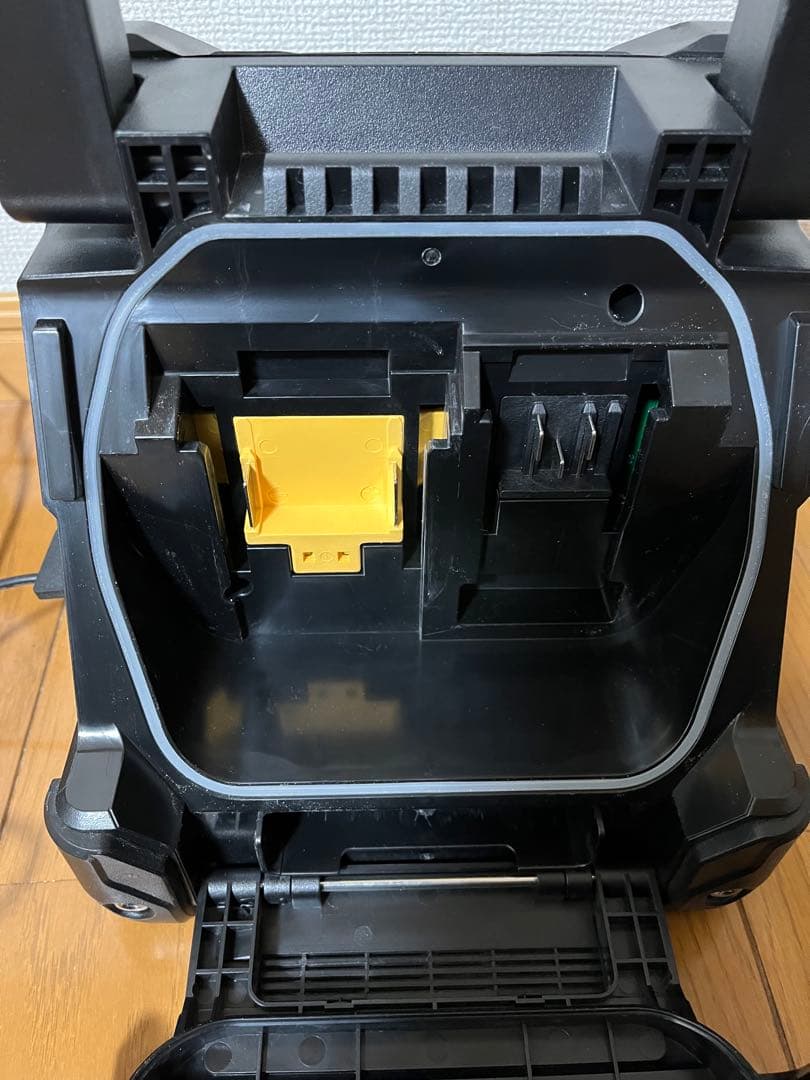 makita マキタ MR203 ワイヤレススピーカー　Bluetooth