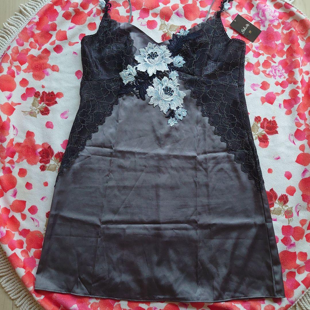 新品サルート94Gマリア・テレジアスリップ Lプレステージ店舗限定