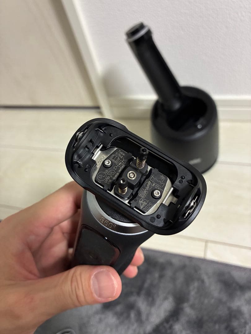 Braun 密着シリーズ7 充電式シェーバー (72-G7500cc)