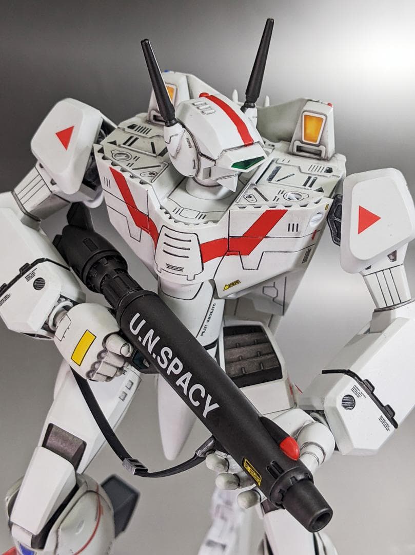 プラモデル　プラマックス　1/72 VF-1 バルキリー　組立塗装済