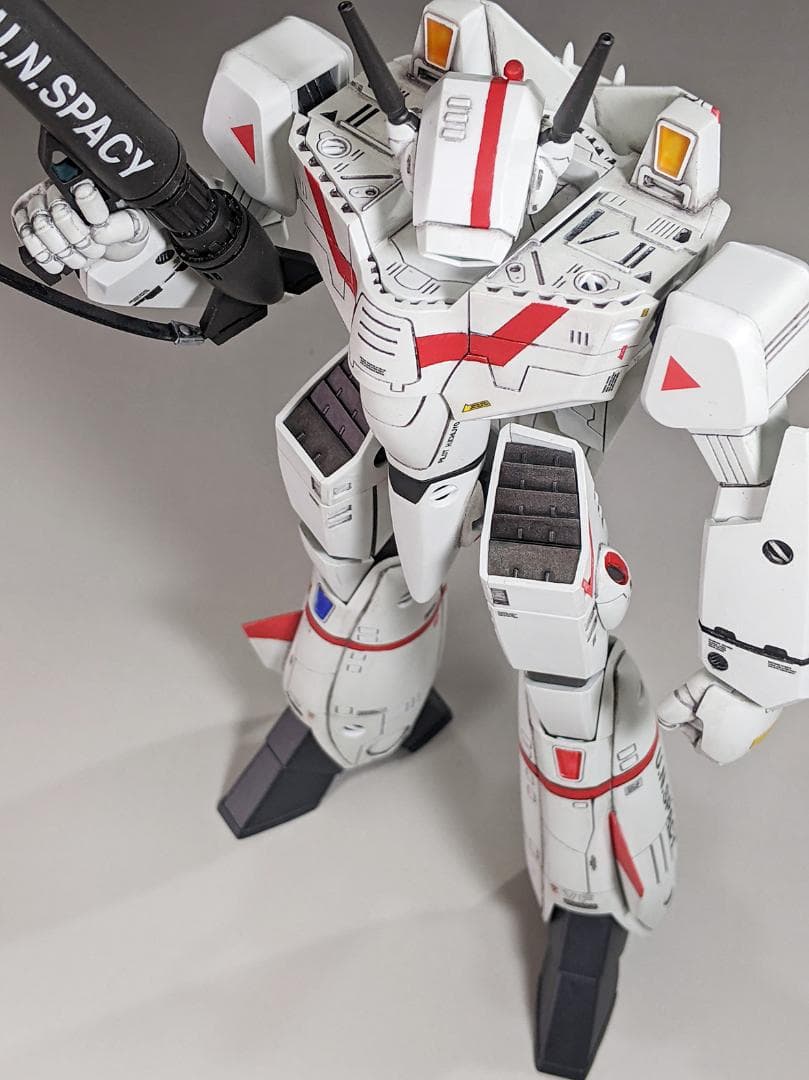 プラモデル　プラマックス　1/72 VF-1 バルキリー　組立塗装済