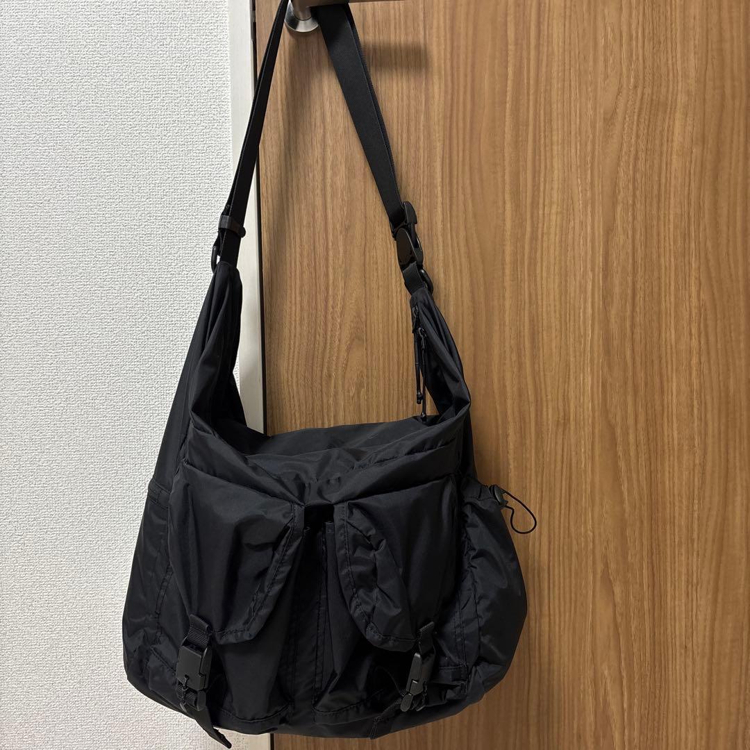 新品バイシクロン✖︎ビューティーアンドユース別注メッセンジャーバッグ黒stussy