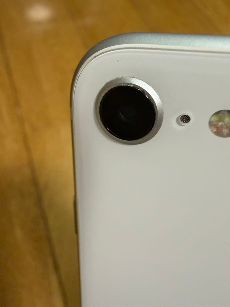 【再値下げ】iPhone SE2 純正箱と付属品あり　SIMフリー