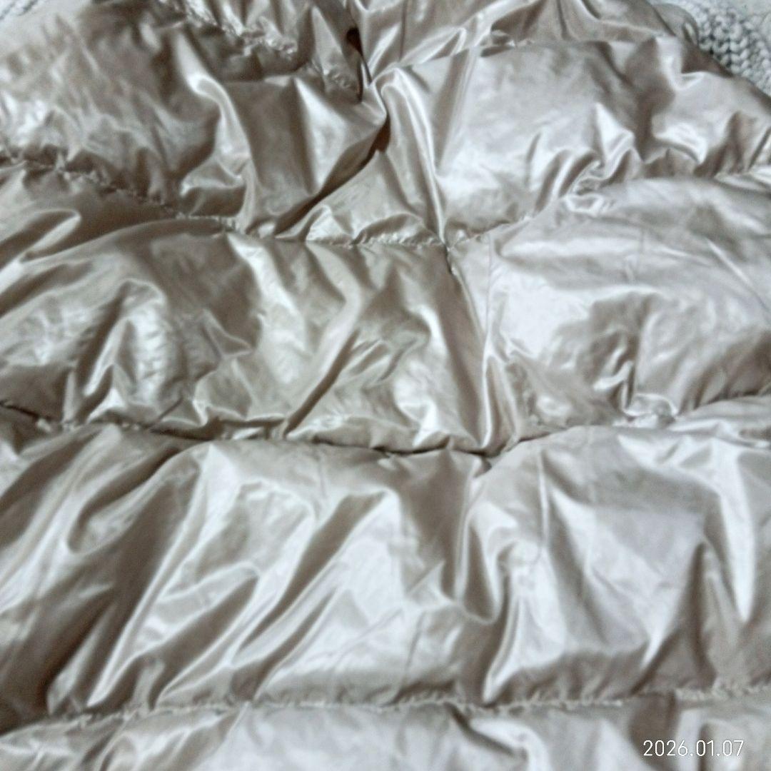 雑誌掲載　鈴木保奈美さん着用　美品　ヘルノ　異素材　ダウン　ニット　コート