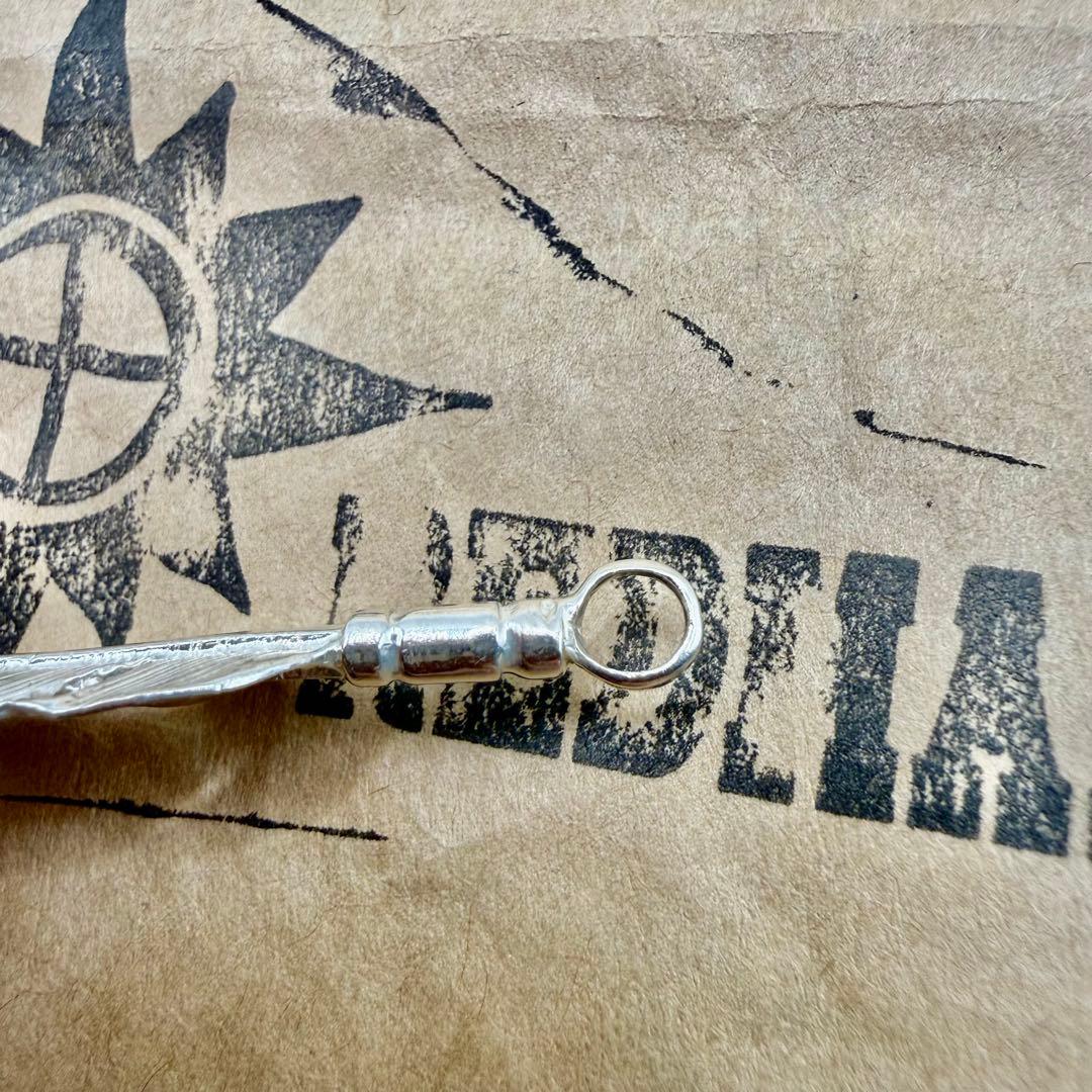 美品　レッドマン　中フェザーk18メタル付き　REDMAN