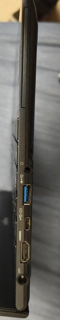 富士通 FMV LIFRBOOK U-939 Core i5-8365U