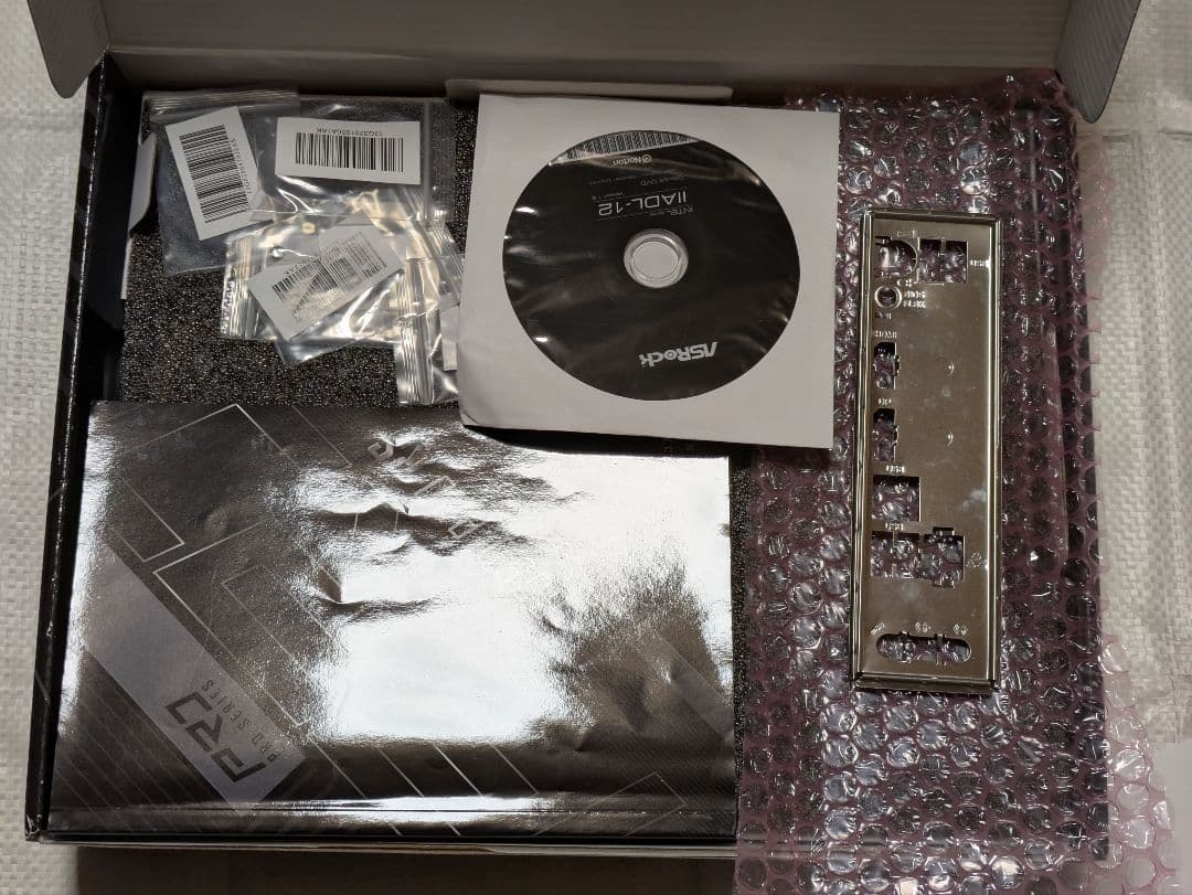 Intel Core i5-12400F + B660 +AK400(未開封)