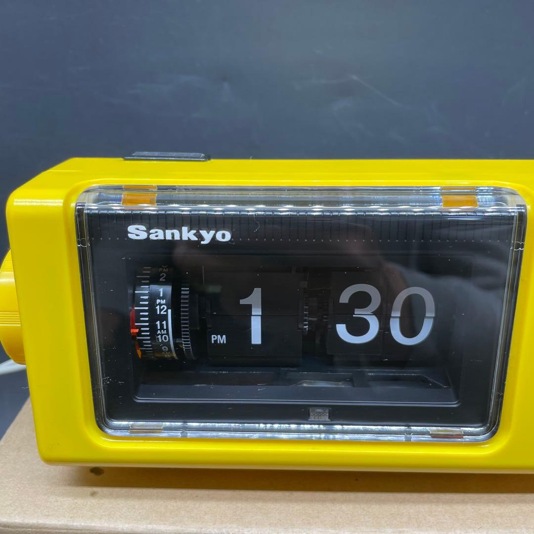 SANKYO 昭和レトロ　パタパタ時計　ザックスLT-101 イエロー
