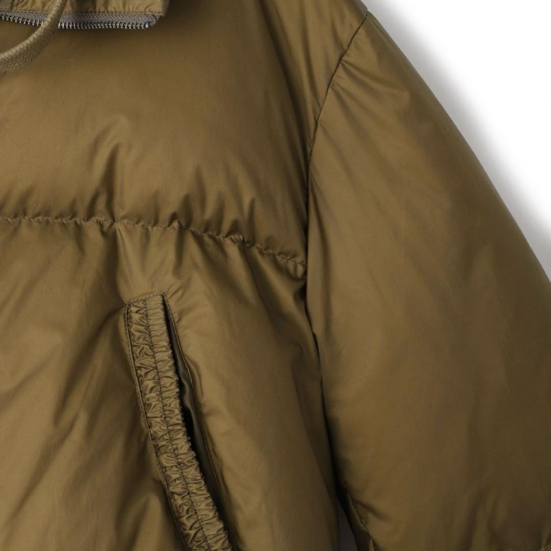 【ADAM ET ROPE'】サステナブル2WAYフーディショートダウンブラウン