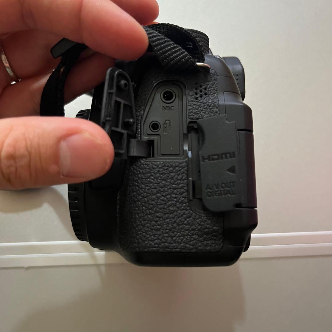 セット売り‼️ Canon EOS 70D フルセット ＋レンズ2つ キャノン