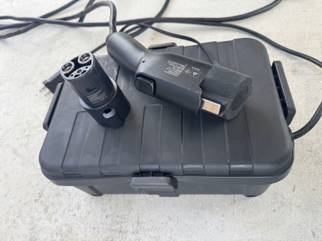 EV 充電ケーブル　チャデモ　リーフ　テスラ　NACS