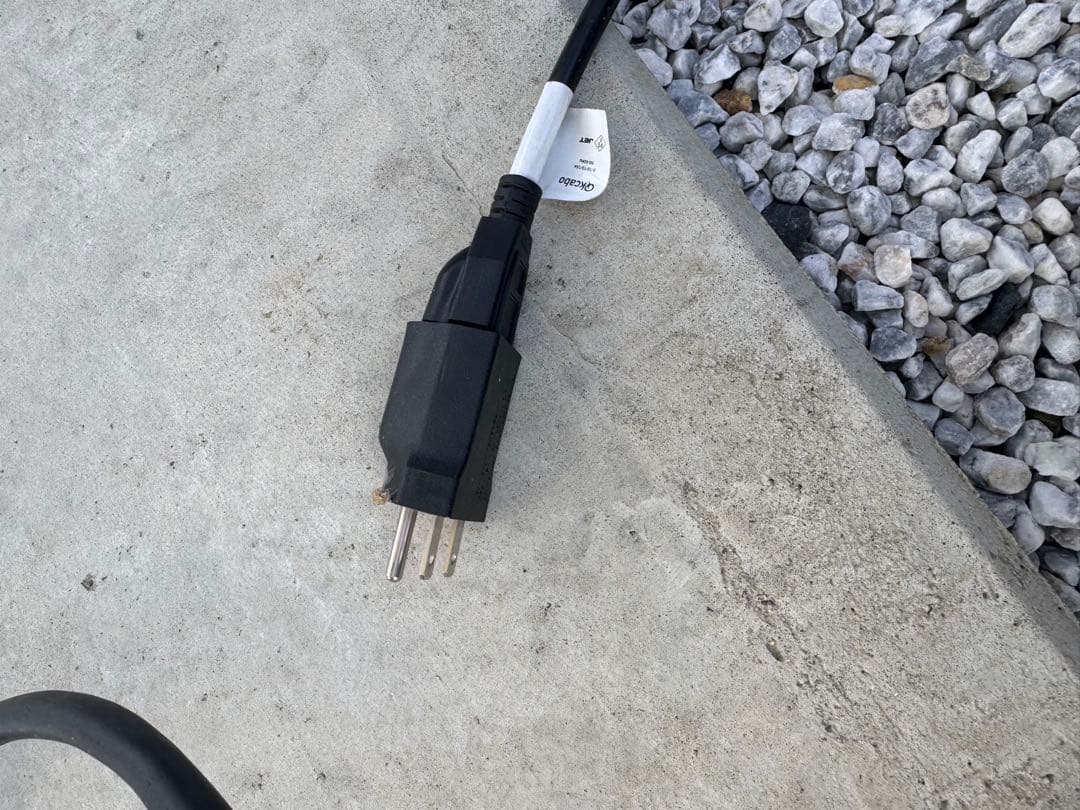 EV 充電ケーブル　チャデモ　リーフ　テスラ　NACS