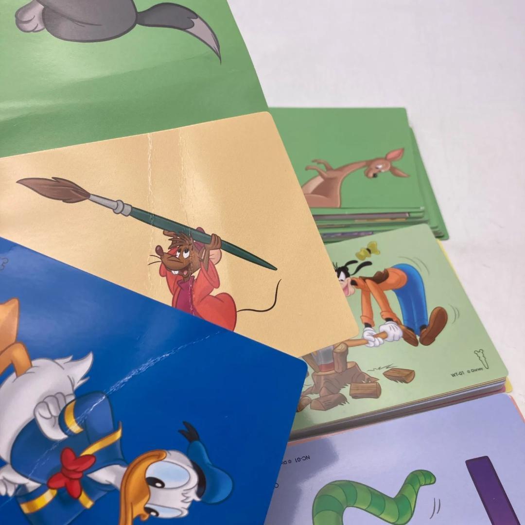 最新　ミッキーマジックペンセット＆アドベンチャー 　DWE　803523