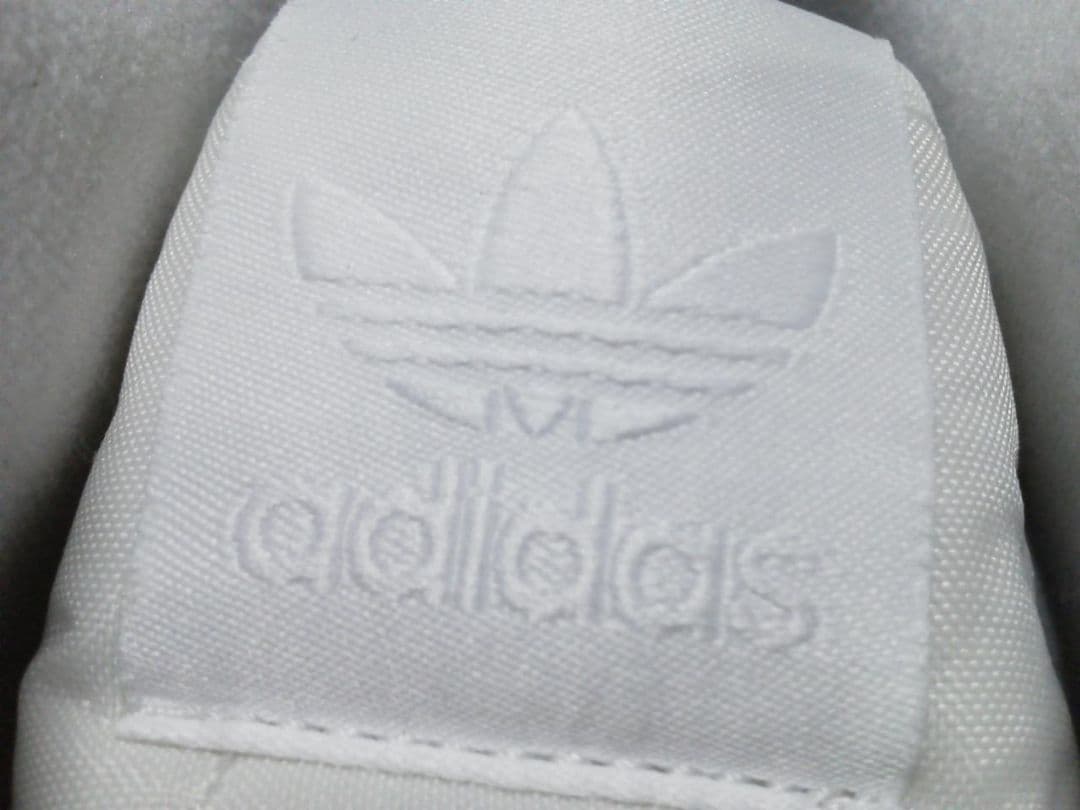 【新品】アディダス フォーラム ロー 白 27.5cm 本革 天然皮革 レザー